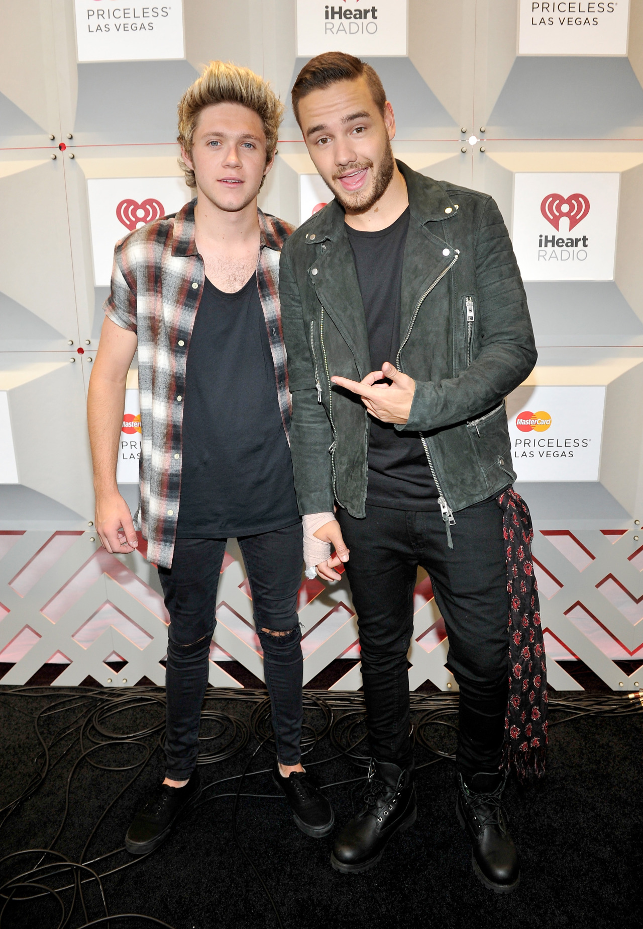 direct-news:  HQ’s - iHeartRadio Music Festival, Backstage. 