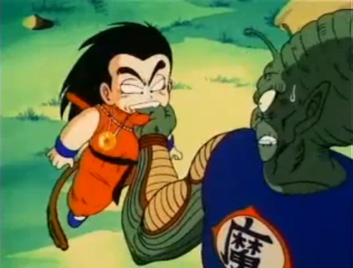supersaiyantist: degenerate-otaku:mugiwara-lucy: Goku giving hickies since 1988! XD feral little shi