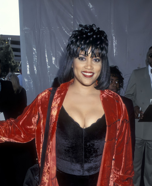 surra-de-bunda:Jackée Harry at the 9th Annual Soul Train Music Awards (1995).  