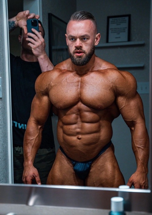mutantbodybuilderz - Mutant Bodybuilderz