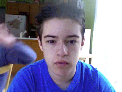 sizvideos:  Guy took a selfie everyday for 8 years. Watch the full video! 