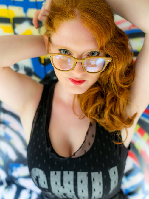 tessastastytacos:  Maybe too risqué for /r/sfwredheads and too unprovocative for here