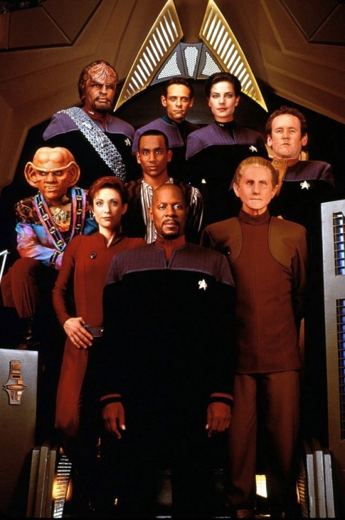 trekcore:Happy 25th Anniversary to Star Trek: Deep Space 9!