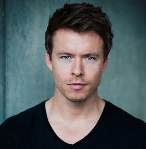 The Flash Casts Todd Lasance as The Rival http://bit.ly/2bOqLD2