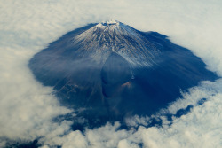 ourbedtimedreams:  Mt.Fuji - November aerial