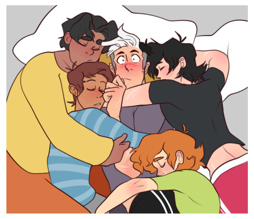 thebunnyartist:  Bonus: “But seriously though guys, I need to pee.” Also he’s 25 btw, so there goes my 19 year old theory woo 