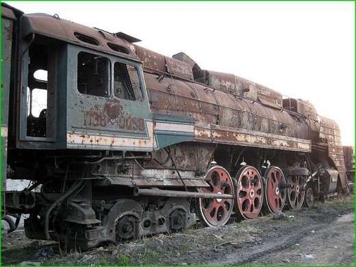 brassandbolts:  Left to rust, the age of steam power long behind us.