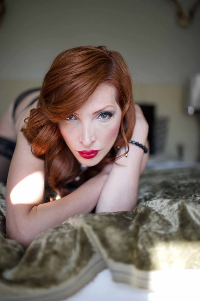 dreamtgirls:  Rouge Phoenix