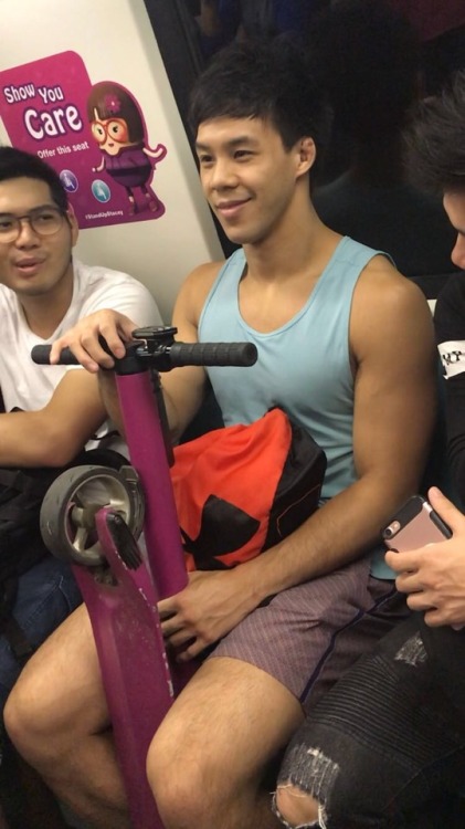 stockyflex: sgfappingboy: 6sg: cutiewatcher: Hello Singapore cutie!!! 6sg.tumblr.com/archive 