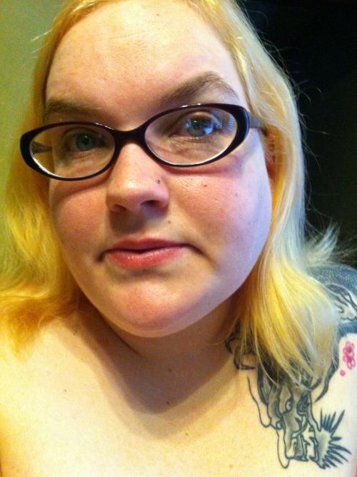plush-dragon:More yellow hair pictures. Changing it tonight!