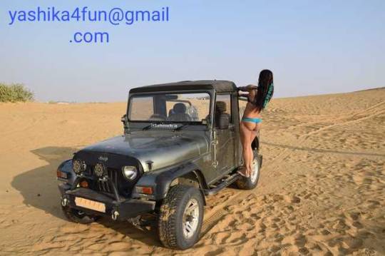 aishaslutty:  Masti in Thar Safari….Even Thar Driver All Enjoyed Her Nudeness and Bold Attaire