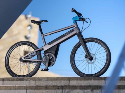 avialbikes:  IWEECH positions itself as the first e-bike with an intelligent and intuitive automatic