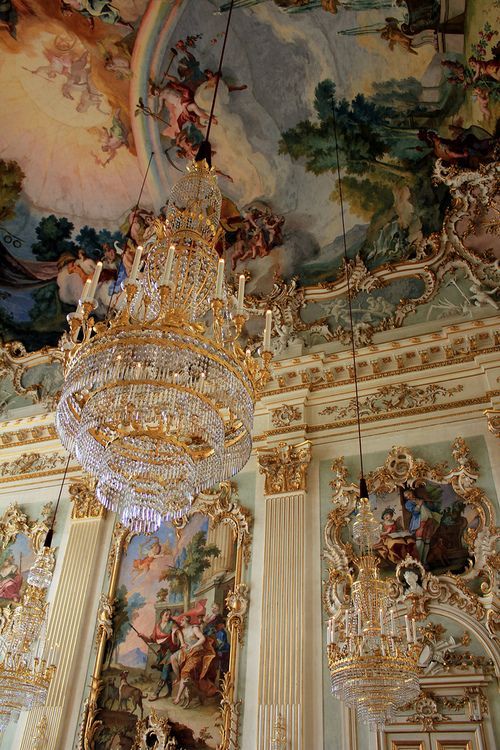 ghostlywatcher:Nymphenburg palace. Munich, Germany