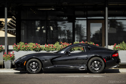 desertmotors:  Dodge Viper SRT  