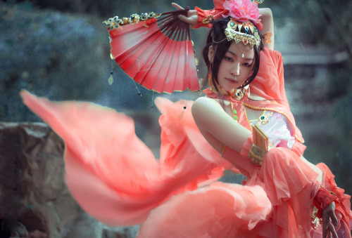 cosplaychina:云水轻鸿——七秀    JX Online 3 |  Female character of Qixiu martial art school |  coser:押切 |  