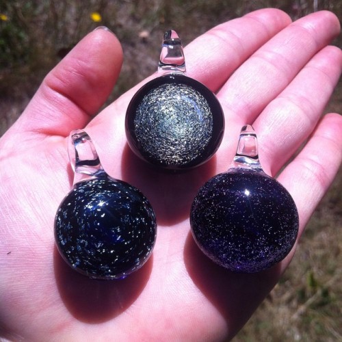 Galaxy pendants ~ wholesale packs on our website. #glasspeace #glasspendants #galaxy #dichro #dichro