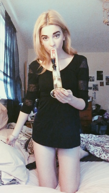 XXX pompousvagina:  🎀🍦  photo