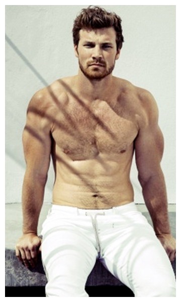 male-and-others-drugs: Derek Theler sem camisa