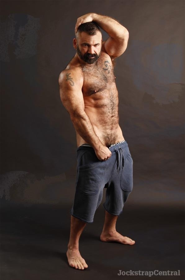 Follow my two hairy men blogs:http://sambrcln.tumblr.comhttp://hairysex.tumblr.com