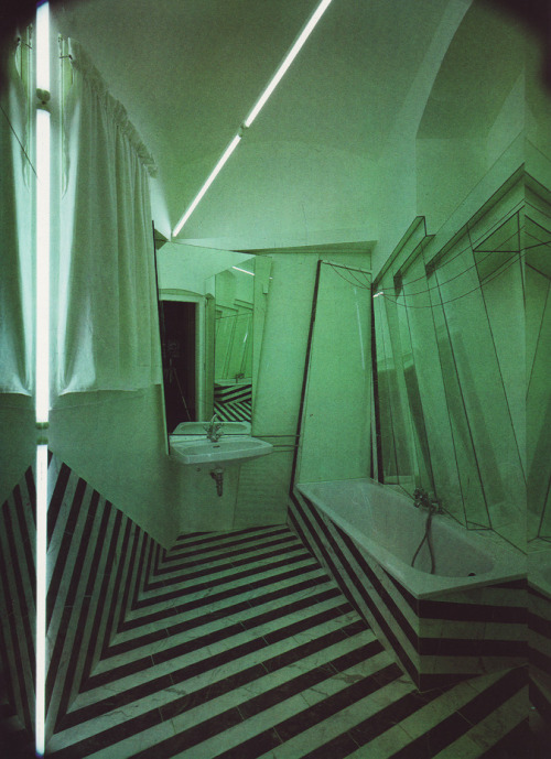 yakubgodgave:Expressionistic green bathroom with skewed perspective, Germany is this Tim Burton&rsqu