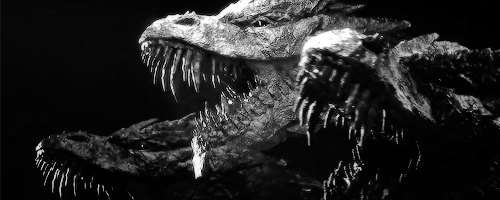 gwendoline:Lannister, Targaryen, Baratheon, Stark, Tyrell. They’re all just spokes on a wheel. This 