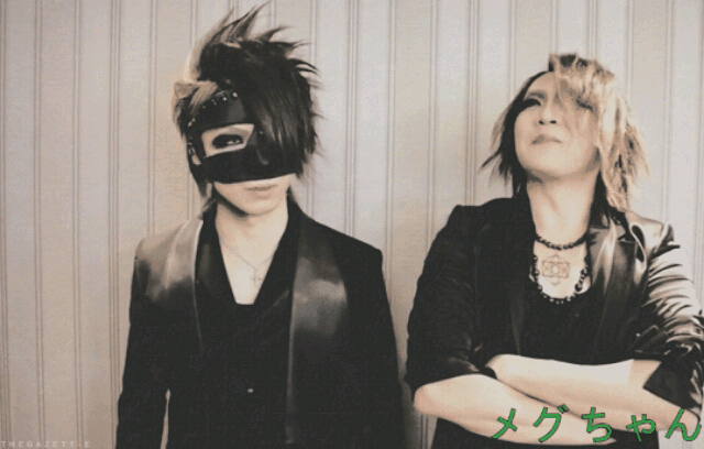 parasu-sama:  #GazeDictionary Kai’s Day: that strange day when you go to social