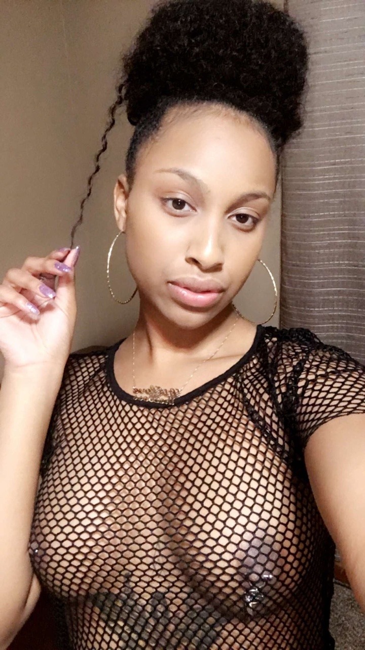 azzdreamerz:  Lalovetheboss