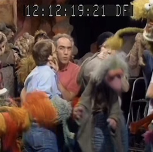 NEVER BEFORE SEEN BEHIND THE SCENES CLIPS OF RICHARD HUNT ON THE FRAGGLE SET AHHHHHHGGGGG (also Dave