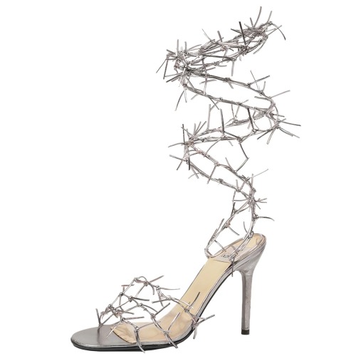 leforetenchante: Barbed Wire Sandals from Todd Oldham RTW Spring-Summer 1998