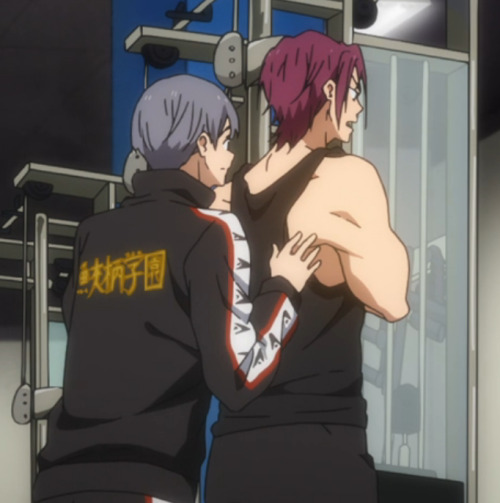 inmatenitoriaiichiro:  OKAY BUT LOOK AT RINS BUFF ASS ARMS 