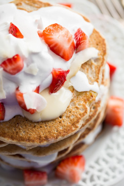 Vegan-Yums:  Easy Vegan And Gluten-Free Pancakes (Strawberry Shortcake + Whipped