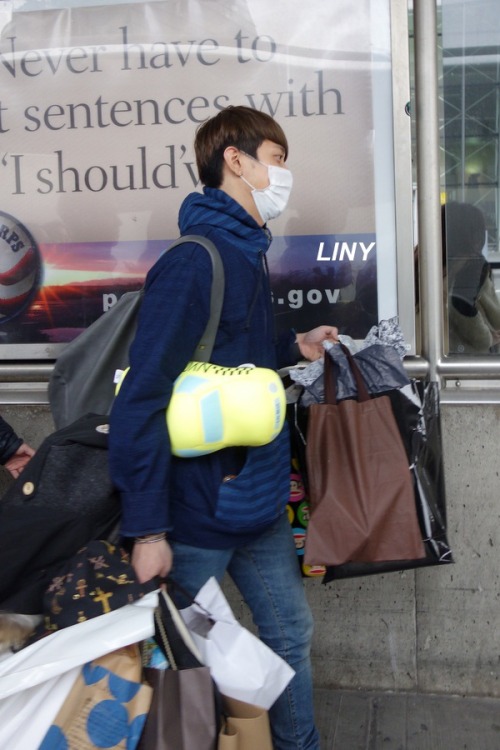 hana-azul:  #BMNYC #BMUSA  JUNG YONG HWA~ CNBLUE has arrived at JFK Airport in New York City! CR.© LINY