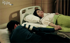 krdramas:  eun taek + bo ra ♥