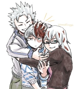 blamedorange:  Squish-hug the baby bro!