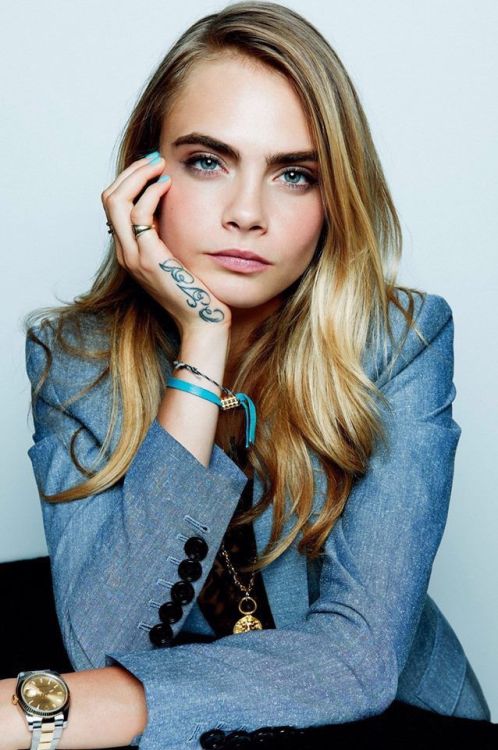 Cara Delevinge follow the tumblr