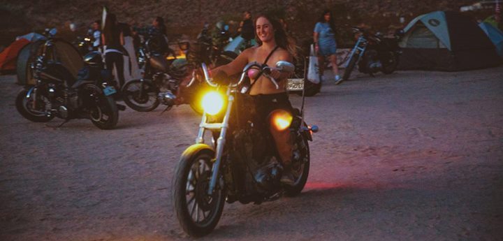 bobbycaputo:  No Boys Allowed: Over 500 Women on Motorcycles Zoomed Through Joshua