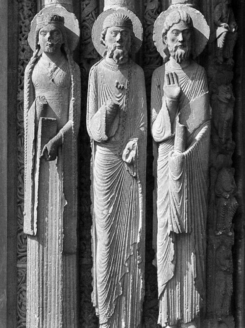 Jamb figures at Charters Cathedral, 1150-70