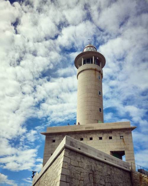 #faro #coruña #galicia #españa #lighthouse #summer (en Faro De Nariga)