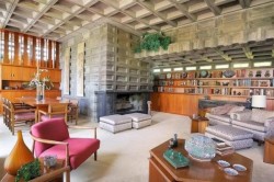 designsbyfranklloydwright:  Frank Lloyd Wright’s