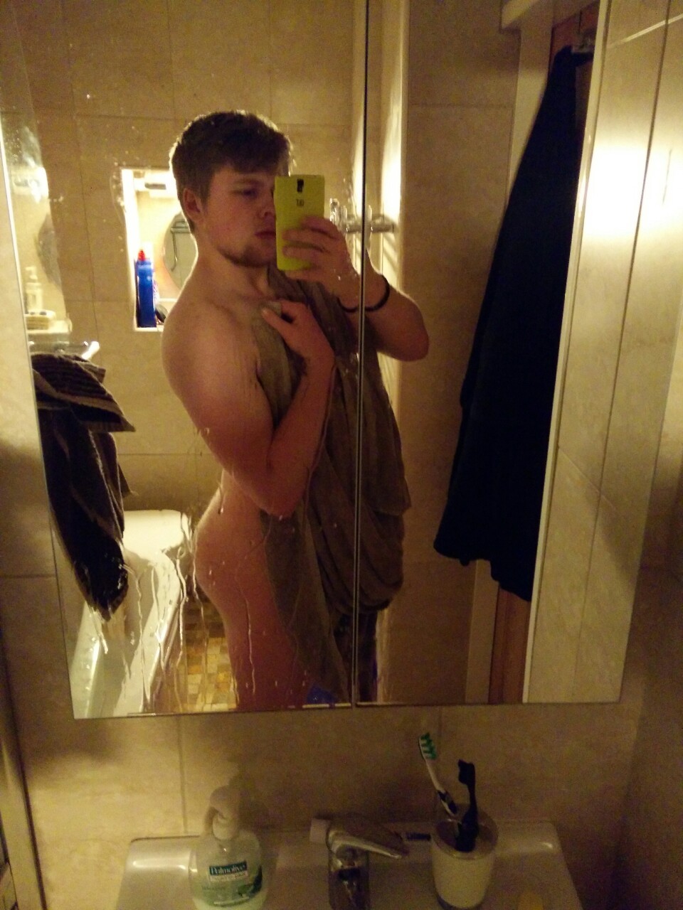 fabu-fag:  Thicc
