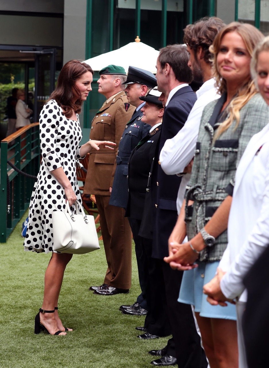 duchesscatherine-news:@elliotwagland: The Duchess of Cambridge arrives at The All