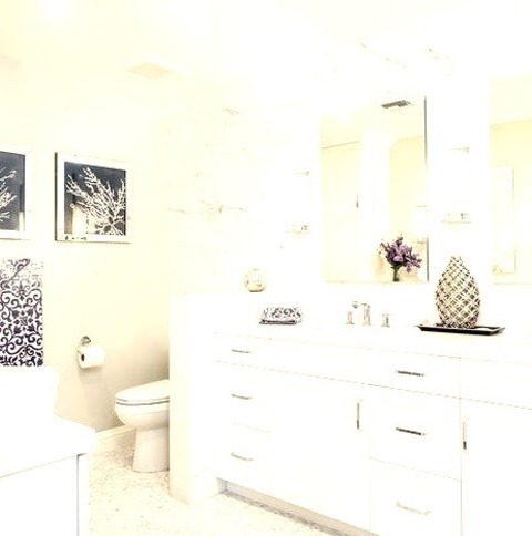 Bathroom - Transitional Bathroom