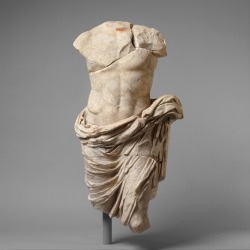 theancientwayoflife:~ Marble statue of a