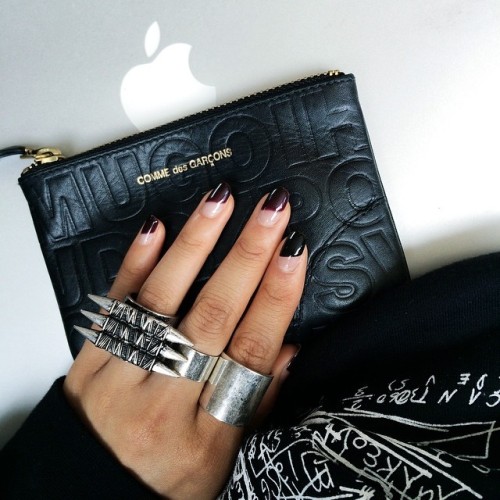 vogue-lotus:Follow Vogue-Lotus, for your daily dose of fashion and women Secret Store // Repcode “VO