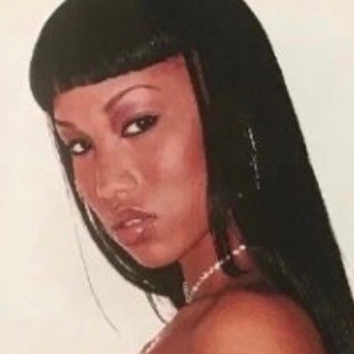babyphat05:   Making heads turn like this all 2019 