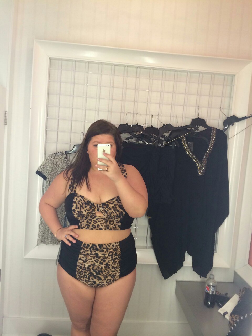 myyoungbbwwife:  My wife getting ready for summer. Would you fuck her if you saw