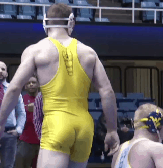 wrestlersaresexy:  wrestleman199:  OH. MY. GOODNESS.  Indeed. Mmmm.