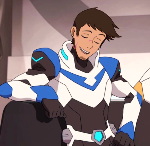 voltron-bug:  Trying out this style of editing, so I made older! Keith and Lance because I really wanted to see what they’d look like.