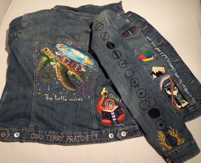 arkodianart:arkodian:I wanted to get into embroidery last year and of course the first project that popped into my head was a massive one. So here’s the masterpost for the Discworld jacket I’m currently working on. The plan is to have at least