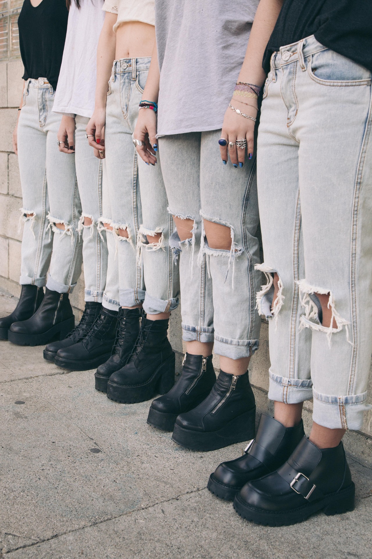 rival boots unif